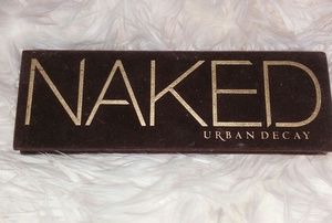 Urban Decay Naked Eyeshadow Palette